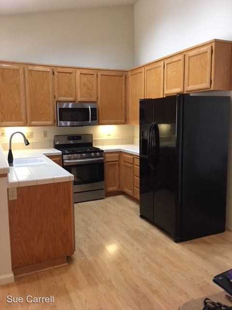 6450 Billington Ct - Photo 3 of 13