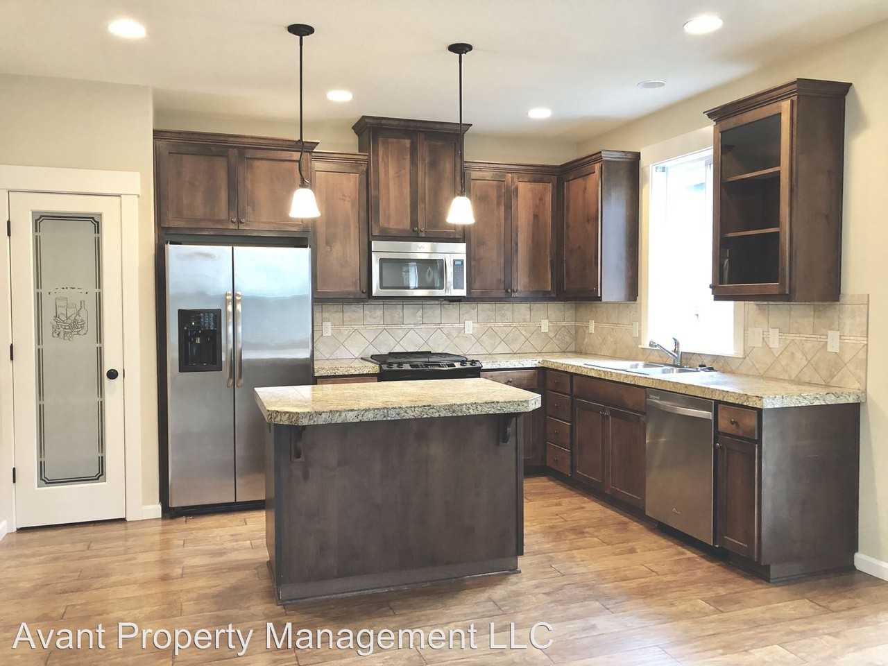 18833 Lodgepole Way - Photo 2 of 18