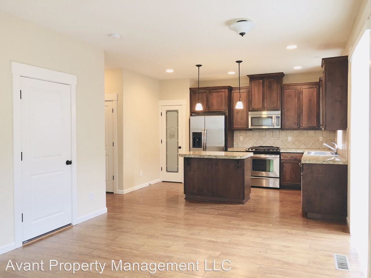 18833 Lodgepole Way - Photo 3 of 18