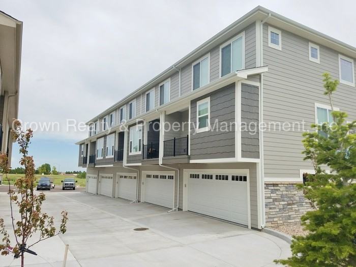 6528 Faith Dr - Photo 2 of 16