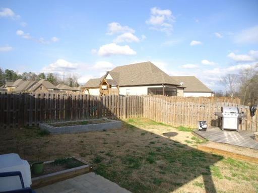 133 Sharpe St - Photo 2 of 13