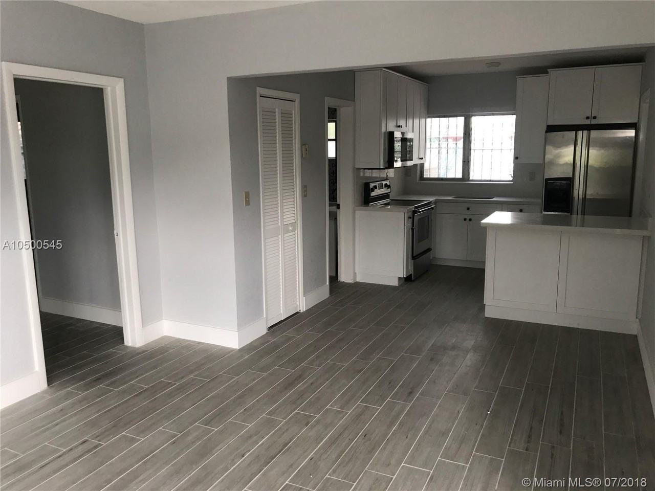 4495 SW 1st St - Photo 3 of 8