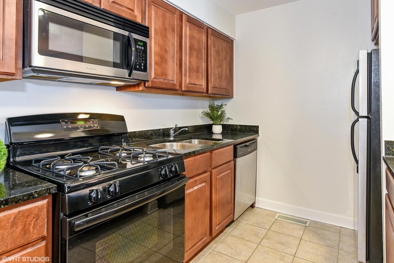 15928 Le Claire Ave #1000