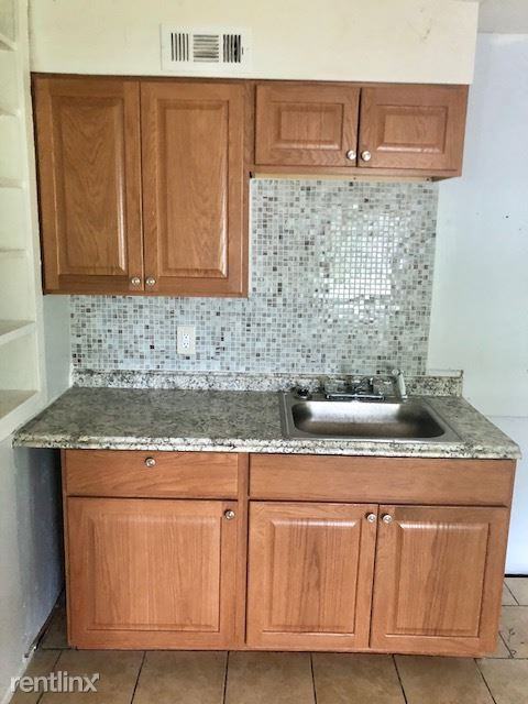 99 Rock Creek Rd - Photo 2 of 10