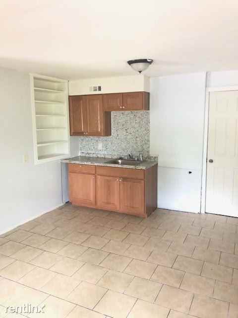 99 Rock Creek Rd - Photo 3 of 10