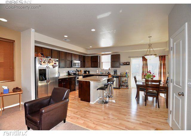 420 Houghton Ct - Photo 3 of 22