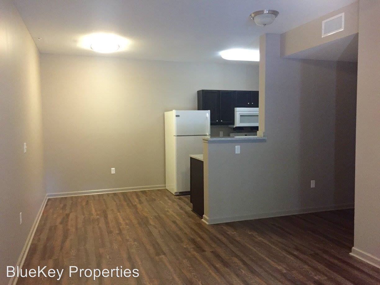 Highland Ave - Photo 3 of 11