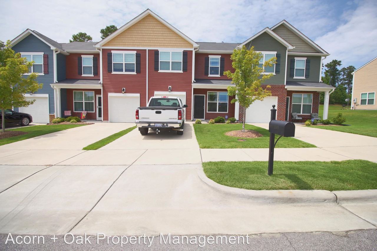 3305 Cardinal Lake Dr