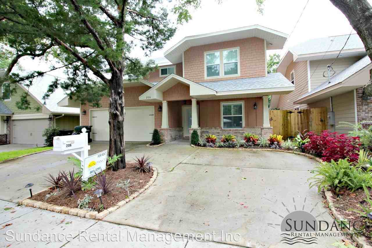 206 Alconese Ave SE - Photo 2 of 19