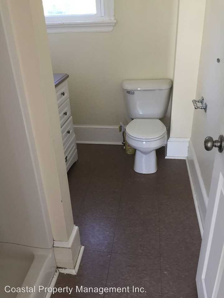 43-45 Warren St - Photo 2 of 8