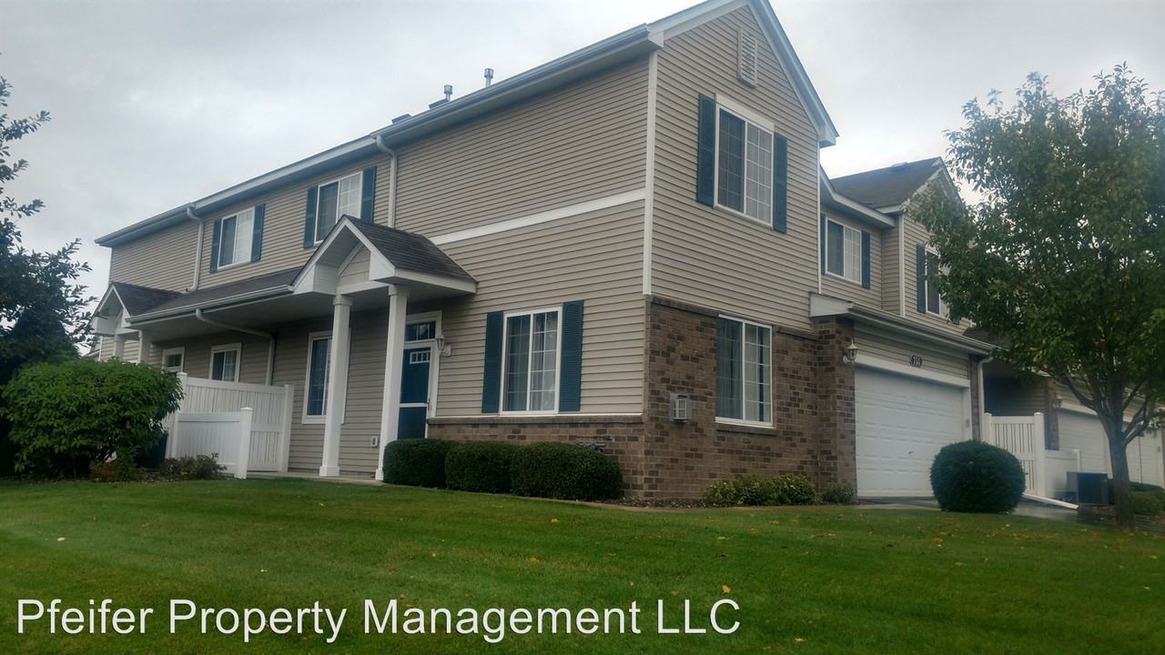 755 Willow Glen Dr - Photo 2 of 3