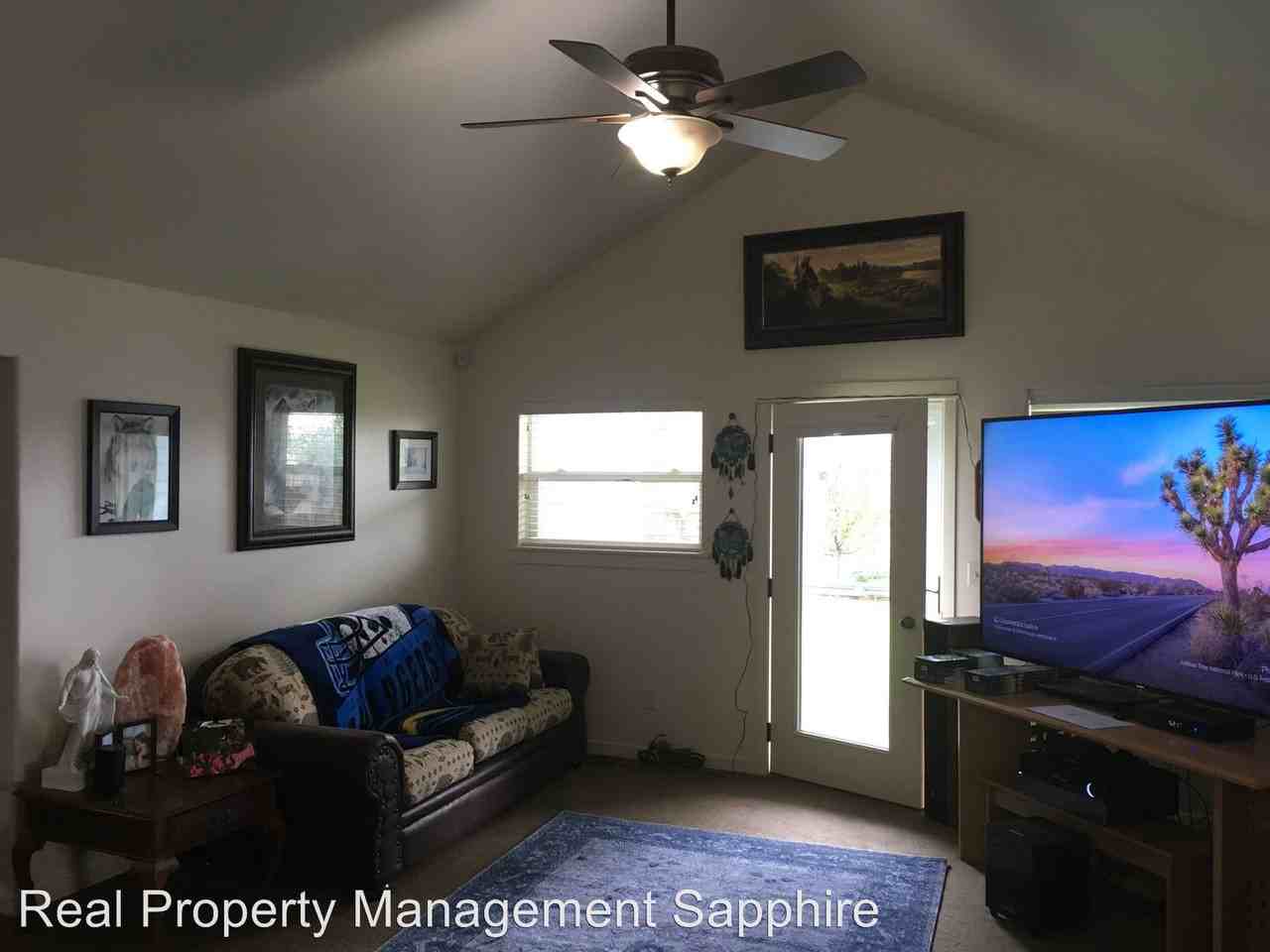 111 Cinnamon Ct - Photo 3 of 16