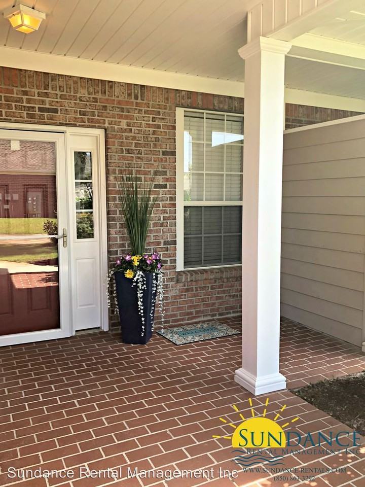 4230 Jade Loop - Photo 2 of 17