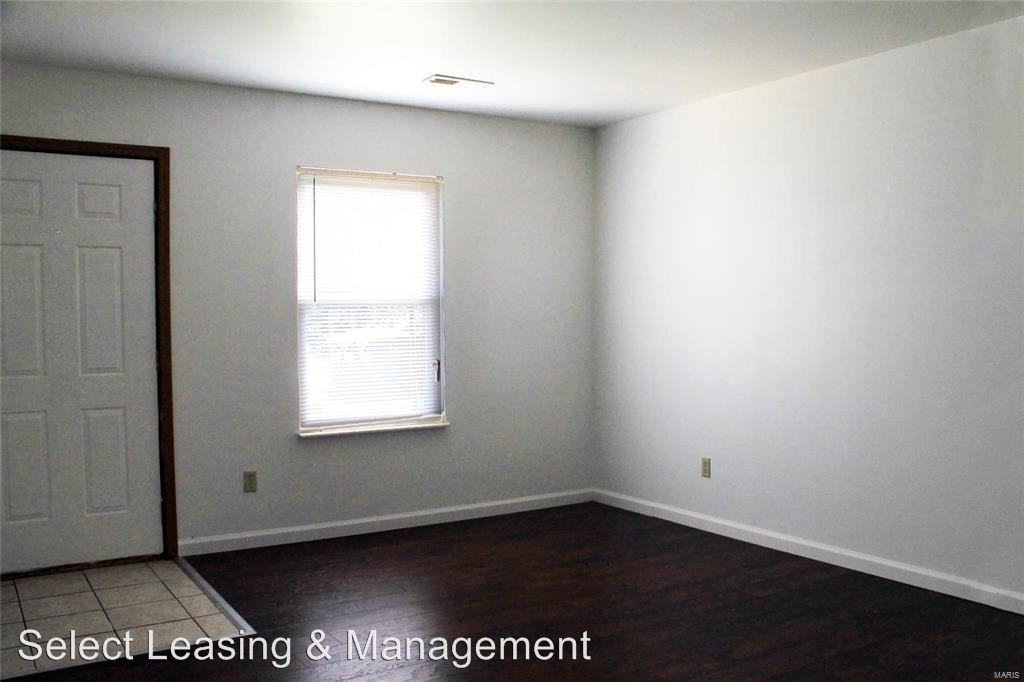 620 Westwood S Dr #A - Photo 3 of 14