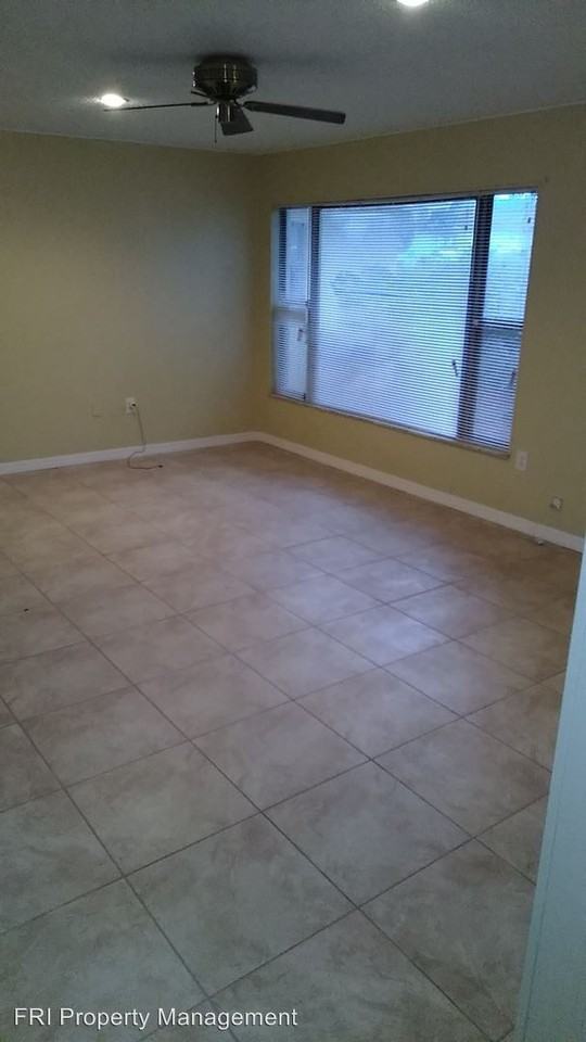 1870 Kreidt Dr - Photo 2 of 10