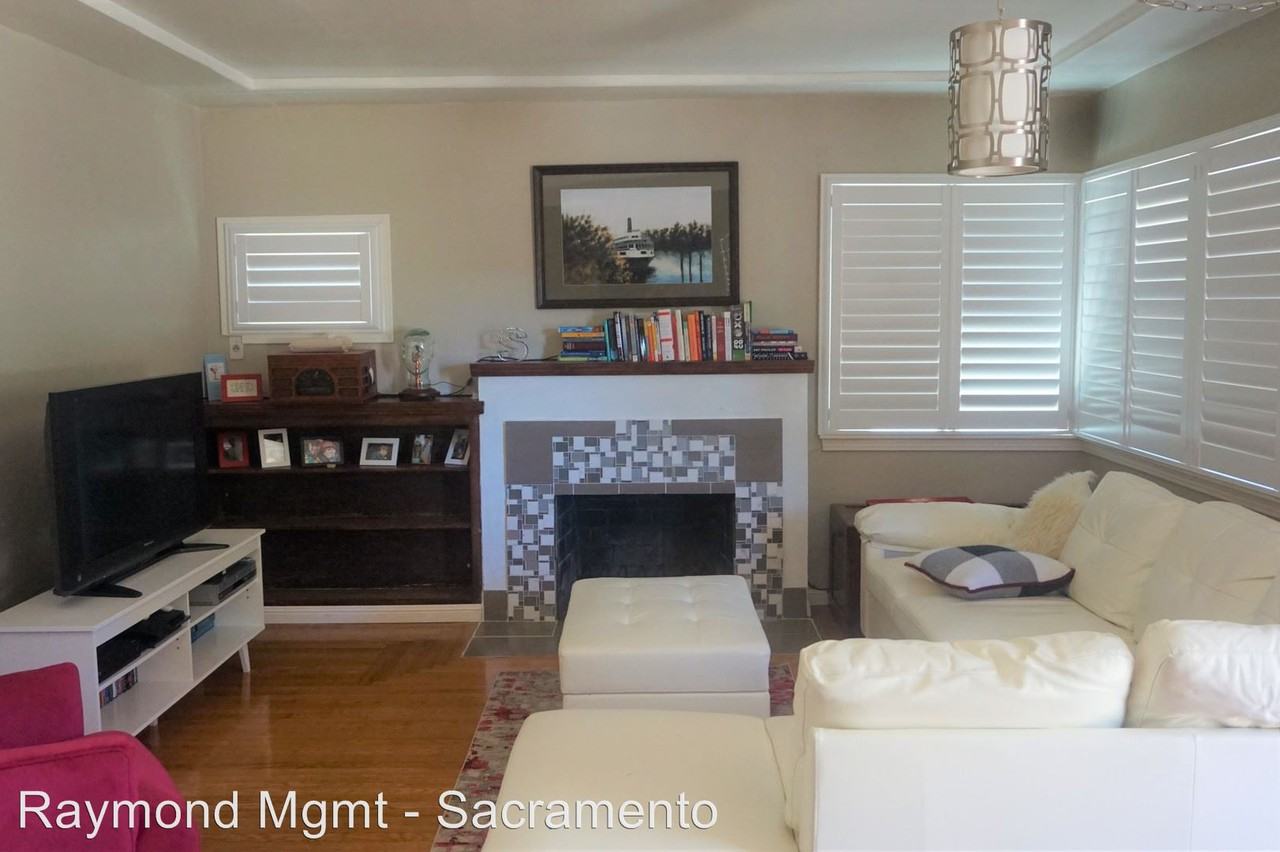 2910 13th Ave - Photo 3 of 18