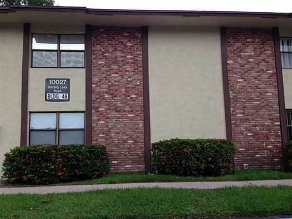 10027 WINDING LAKE RD - Photo 3 of 8