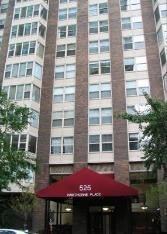 525 W Hawthorne Pl #1901