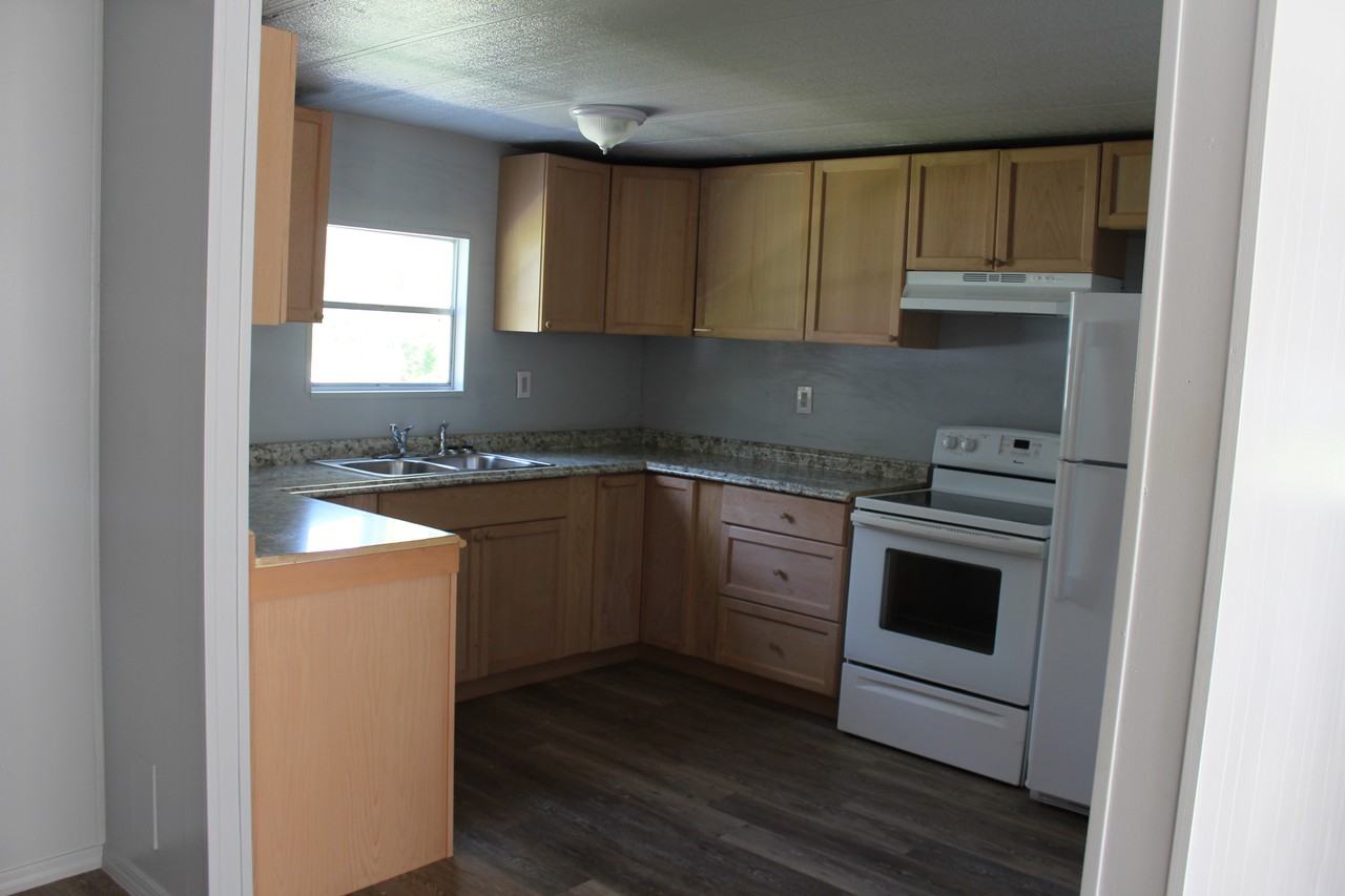 9435 Kiowa Dr - Photo 3 of 10