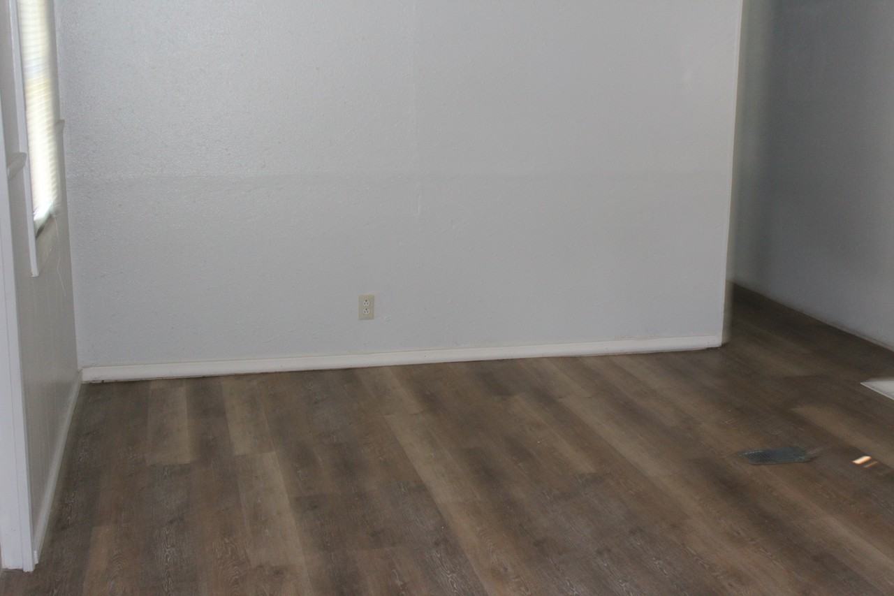 9445 Kiowa Dr - Photo 2 of 6