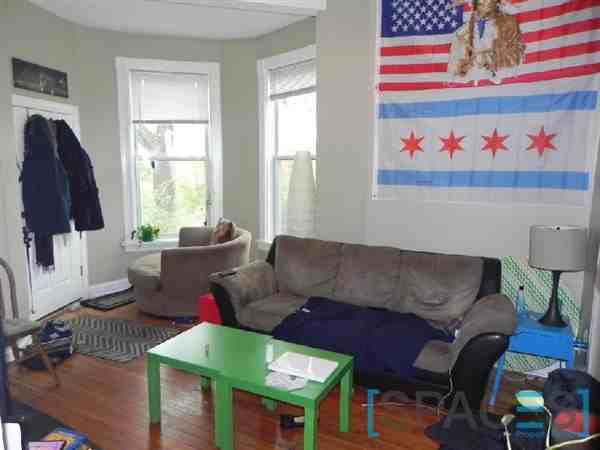 George and Sheffield - Photo 2 of 8