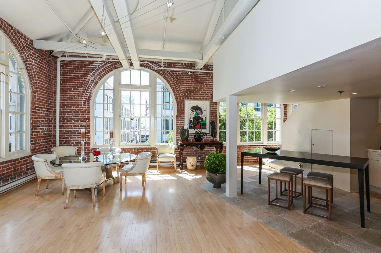 135 Main St #320 - Photo 3 of 20