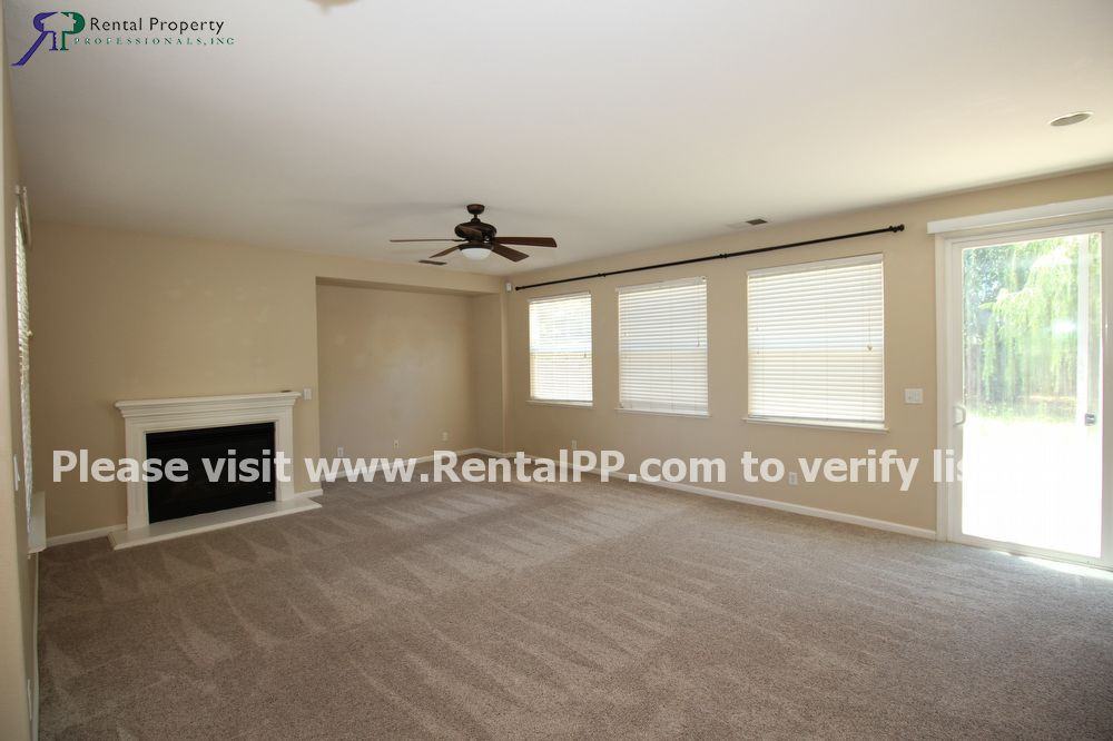 1200 Colorado Dr - Photo 3 of 26