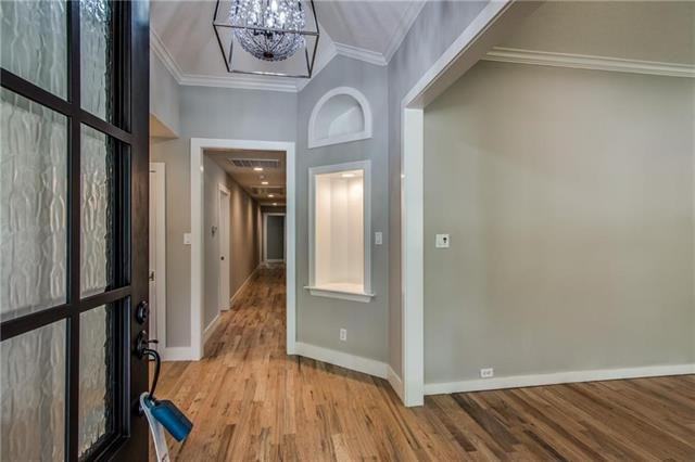 625 Oak Hill Dr - Photo 2 of 24