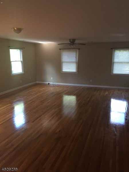 25 Gillette Rd - Photo 3 of 4