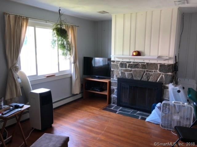 89 Waldron Dr - Photo 3 of 6