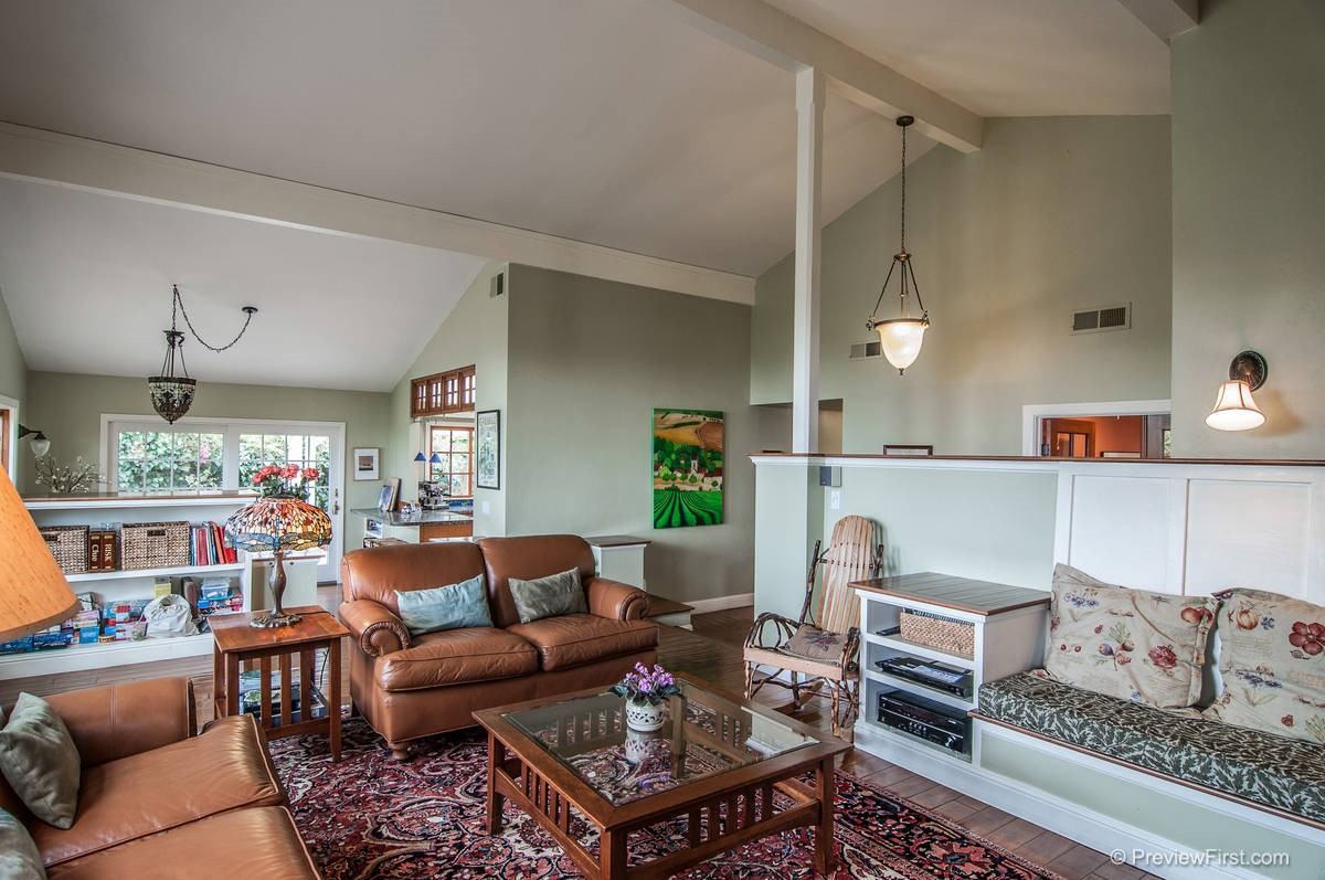 5352 Westknoll Dr - Photo 3 of 25