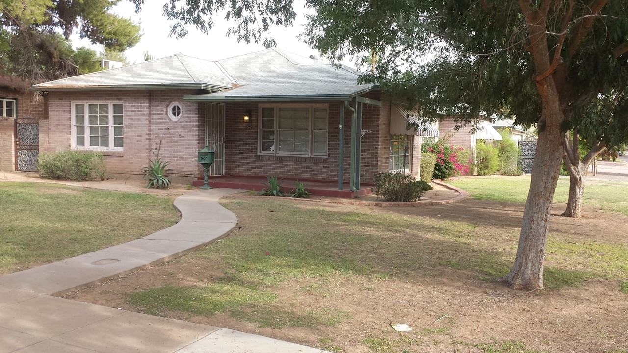 1145 W Willetta St - Photo 2 of 11