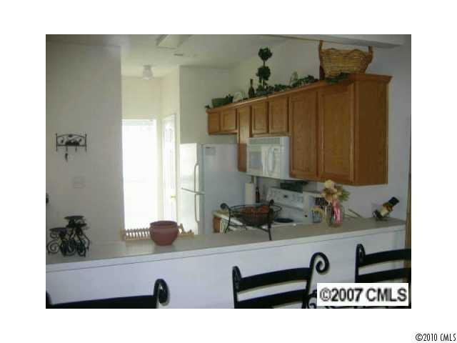 1318 Anthem Ct - Photo 2 of 4