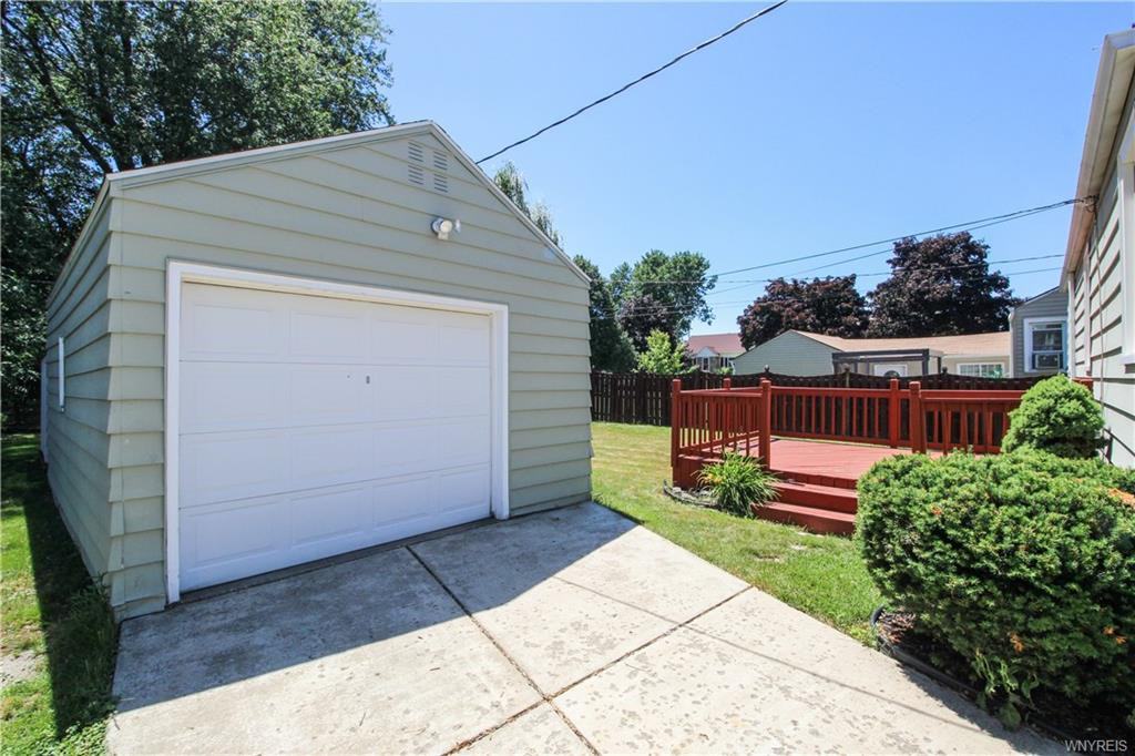 43 Wayne Terrace - Photo 3 of 28