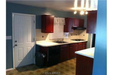 10400 Iris Pl - Photo 3 of 7