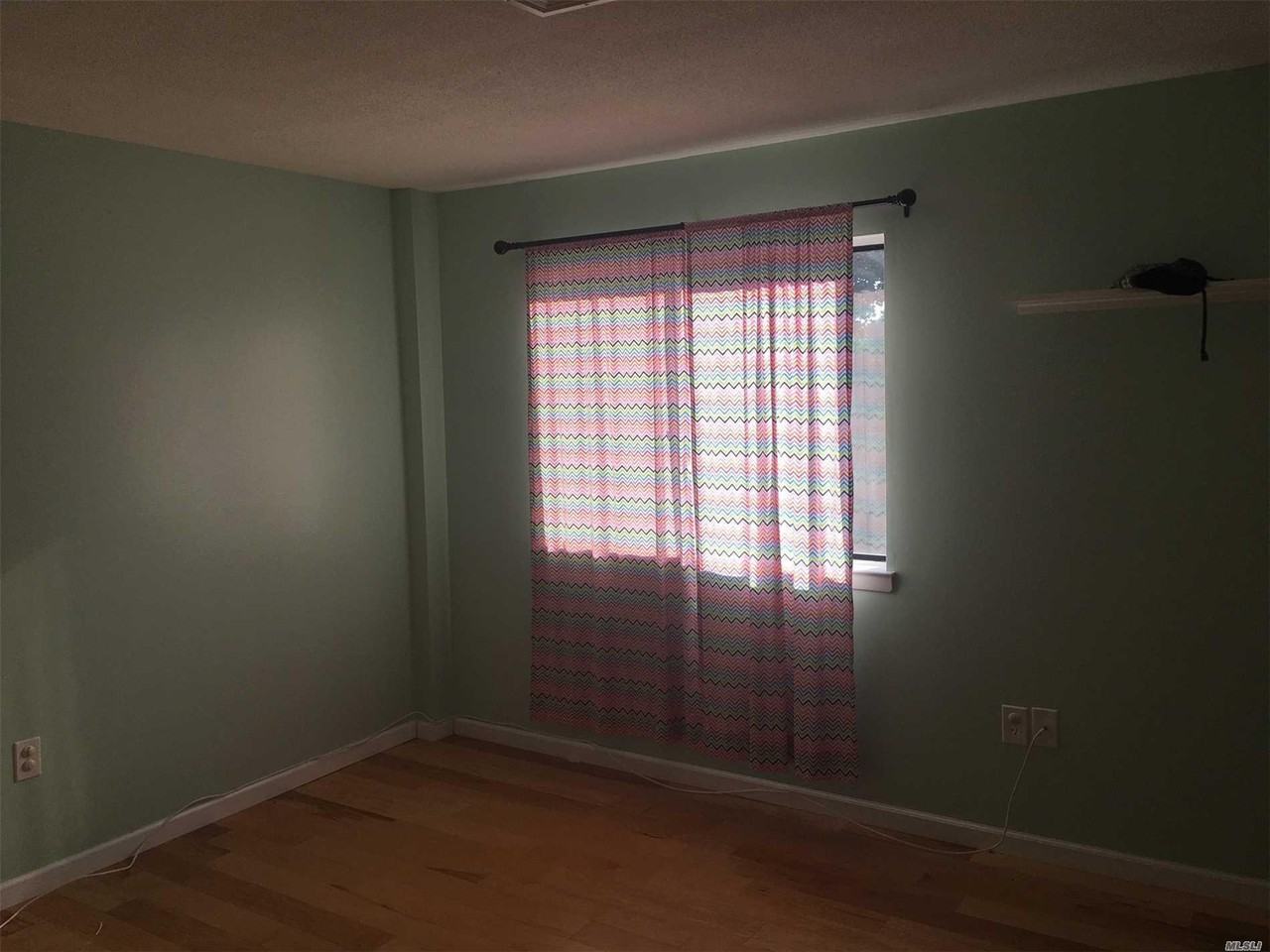 565 Avenue A - Photo 2 of 15