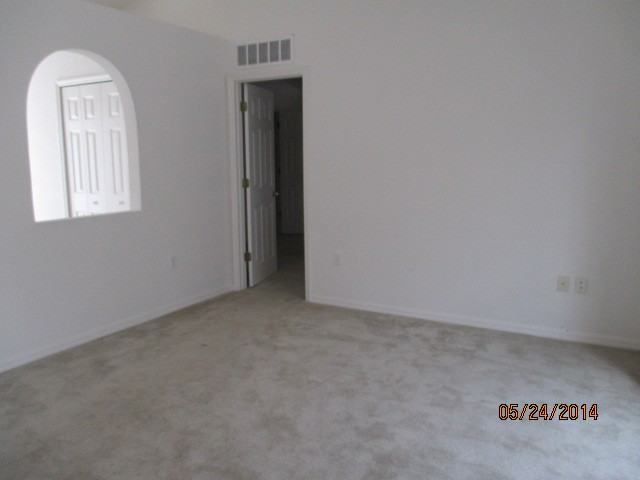 7320 Landmark Dr - Photo 2 of 13