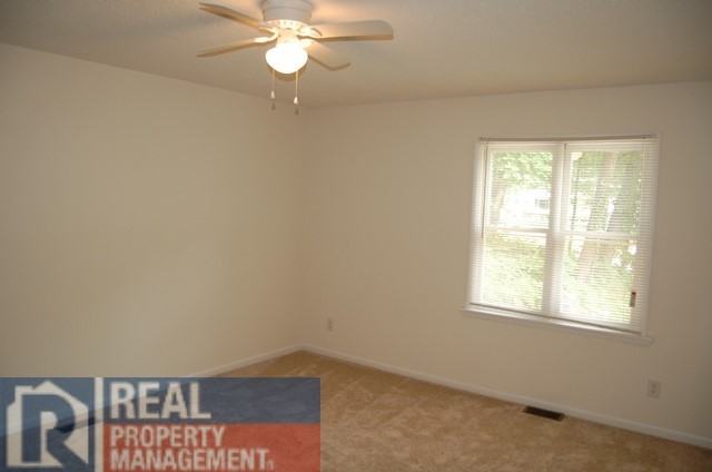 3825 West Ave - Photo 2 of 9