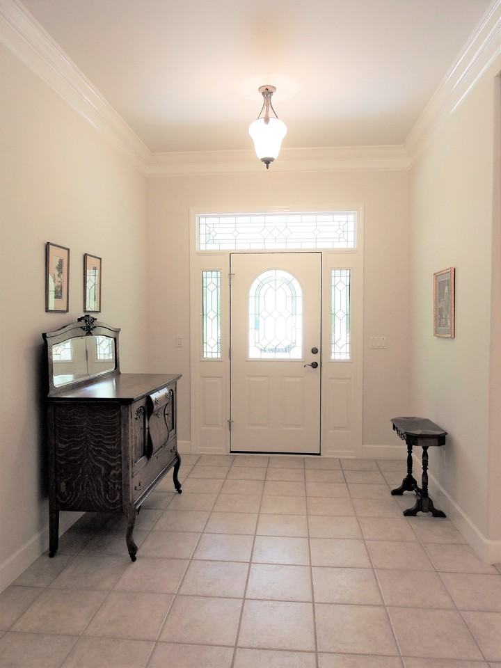 2861 Edgewater Dr - Photo 2 of 50