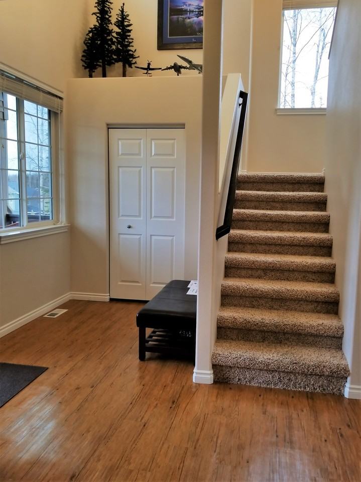 16221 Rosenburg Cir - Photo 3 of 19