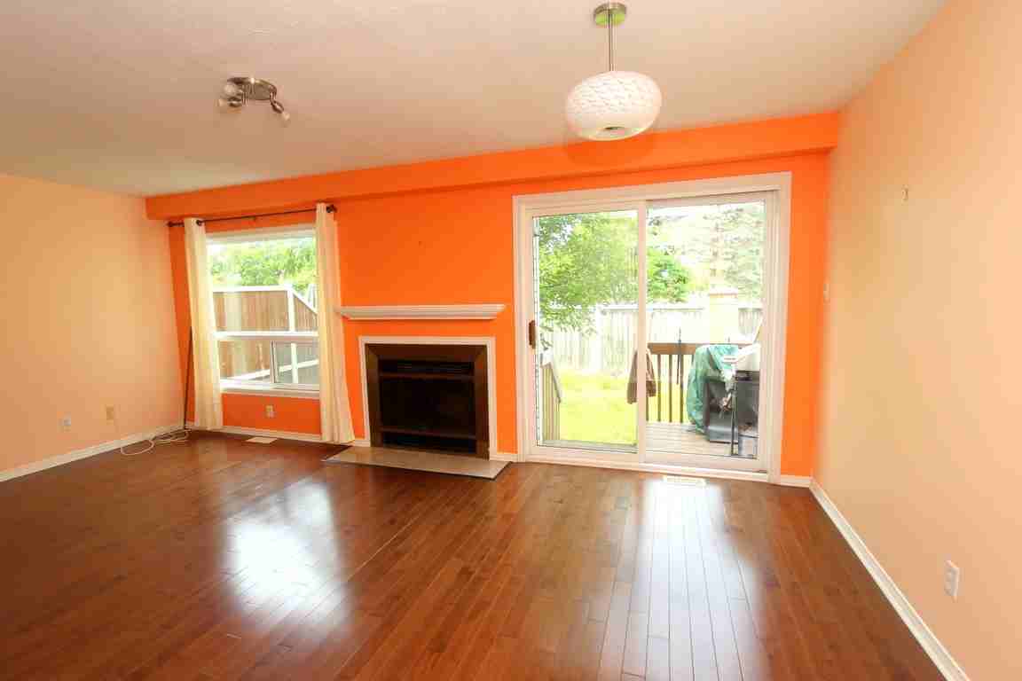 6075 Pineglade Crescent - Photo 2 of 12