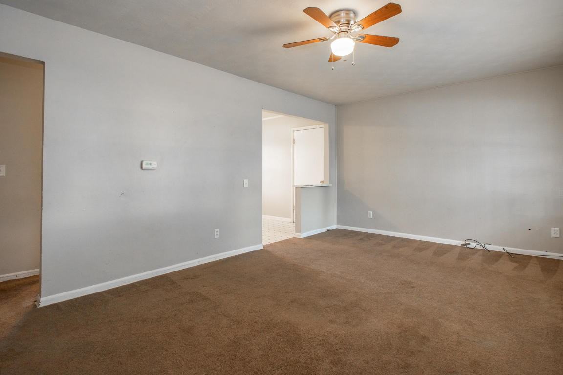 4709 Orchard Ln - Photo 3 of 20