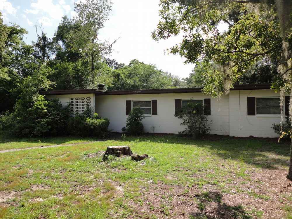 2006 NW 37 Blvd - Photo 2 of 12