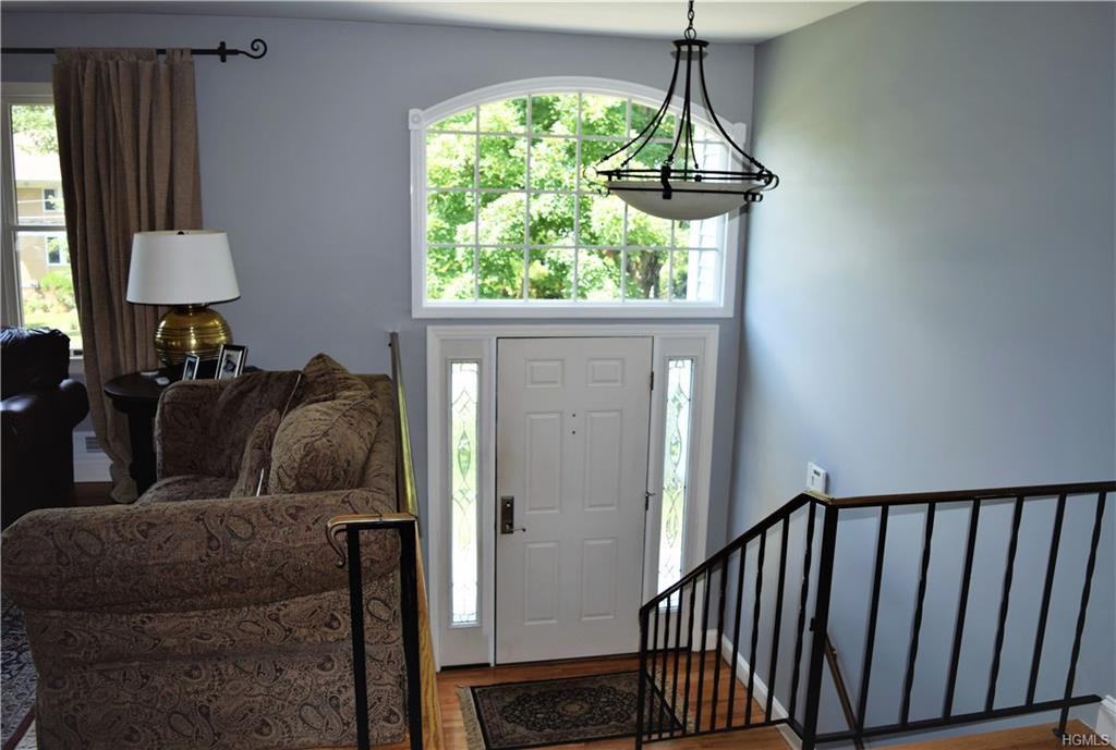 161 Meadow Rd - Photo 2 of 30