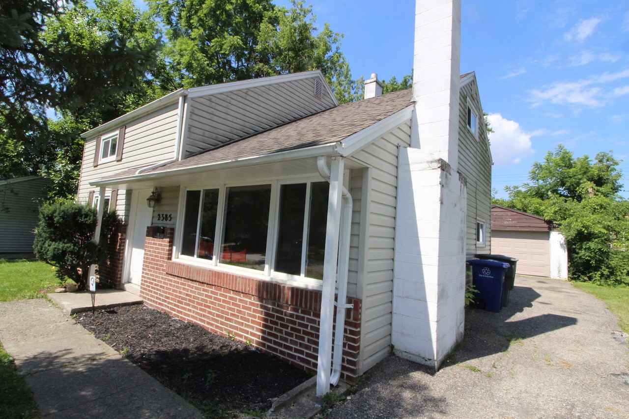 2385 Dawnlight Avenue - Photo 2 of 25