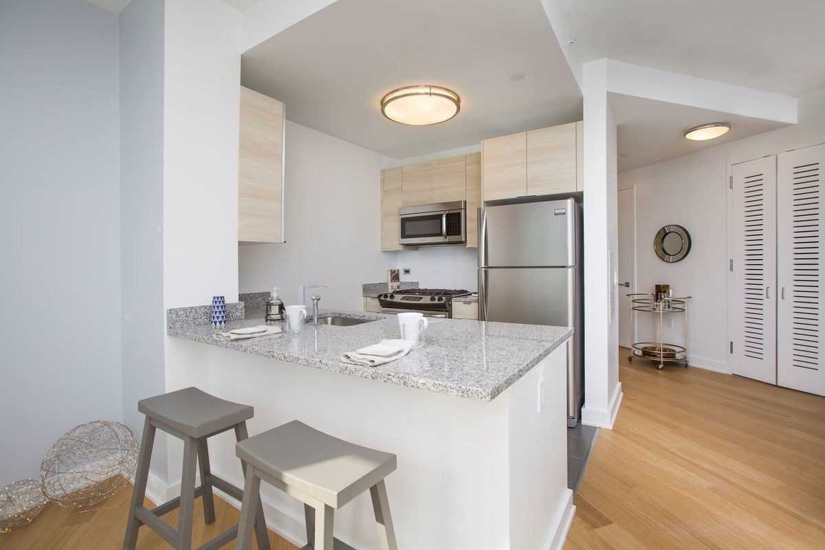 4325 43-25 Hunter Street #2619W