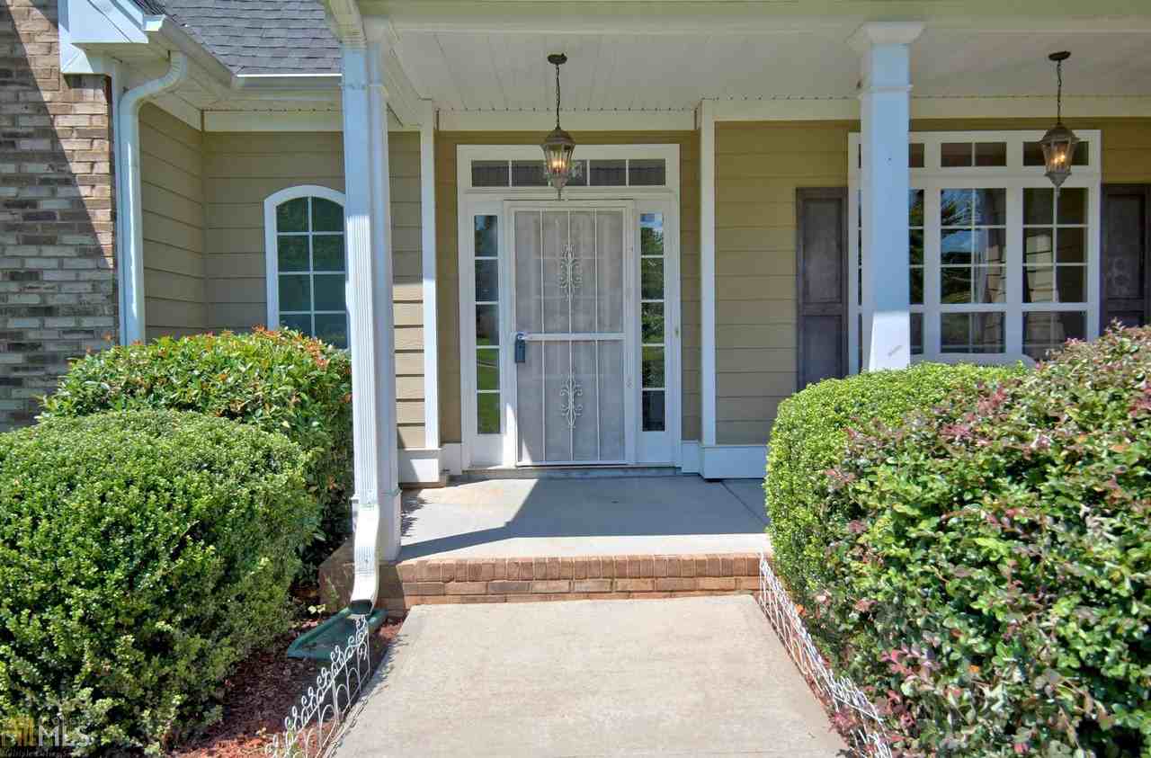 170 Diana Dr - Photo 2 of 36