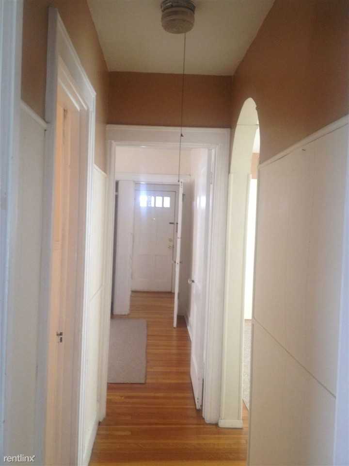 23 Treadwell St - Photo 2 of 8