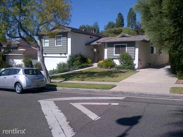 5445 Lake Lindero Dr - Photo 3 of 15