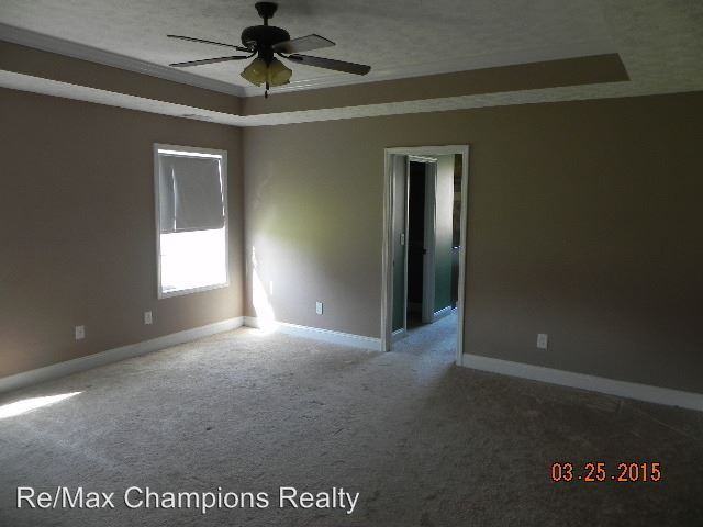 12 Greyhawk Ct - Photo 2 of 27